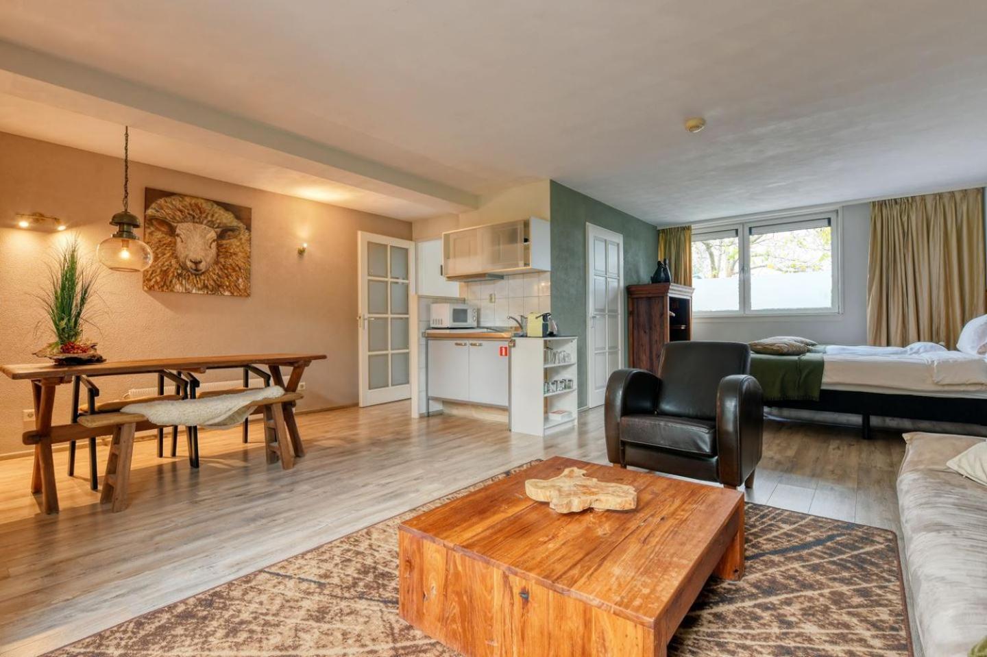 Borneman Buitenhof - Prive Appartement Houten Zewnętrze zdjęcie